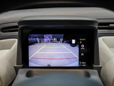 2025 فاو بيستون ميني إي في