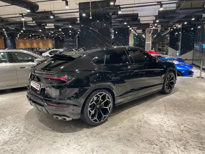2024 Lamborghini URUS Performante