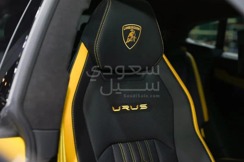 2024 Lamborghini URUS S