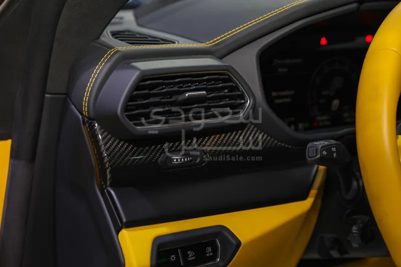 2024 Lamborghini URUS S