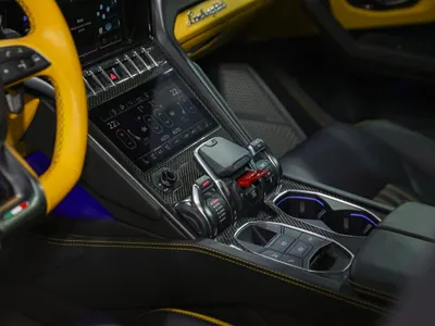 2024 Lamborghini URUS S