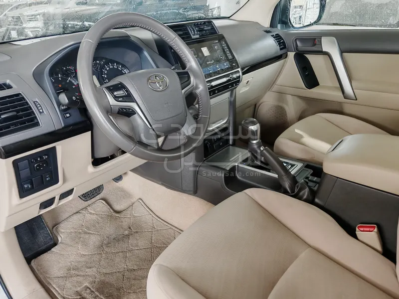 2023 تويوتا برادو تي اكس ال