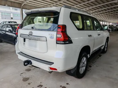 2023 تويوتا برادو تي اكس ال