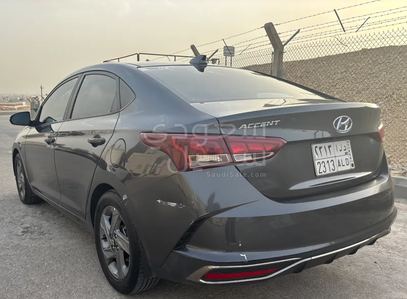 2021 هيونداي اكسنت سمارت