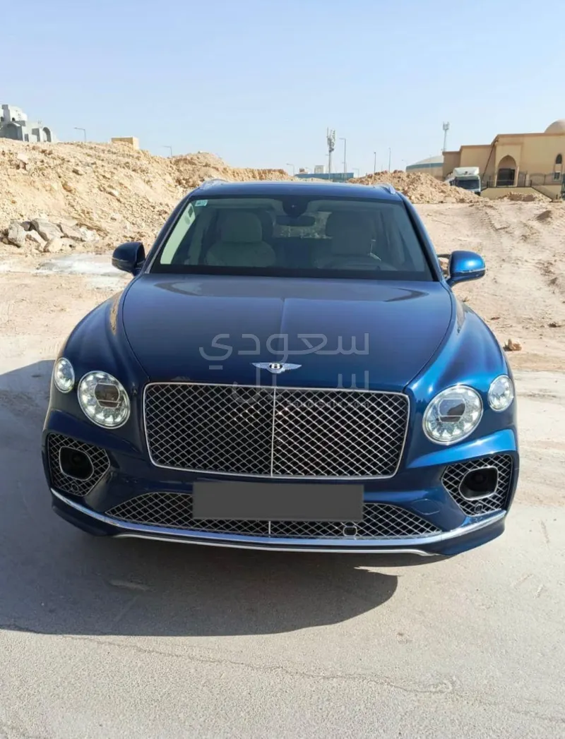 2022 بنتلي بنتايجا الاصدار الاول