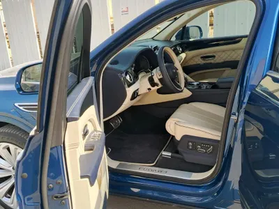 2022 بنتلي بنتايجا الاصدار الاول