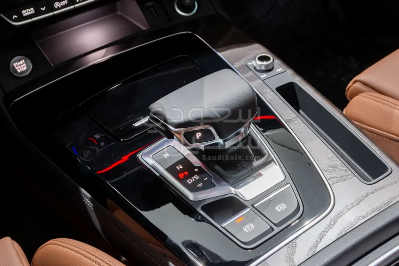 2023 اودي كيو 5 اس لاين