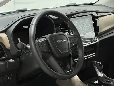 2026 ايسوزو ام يو اكس