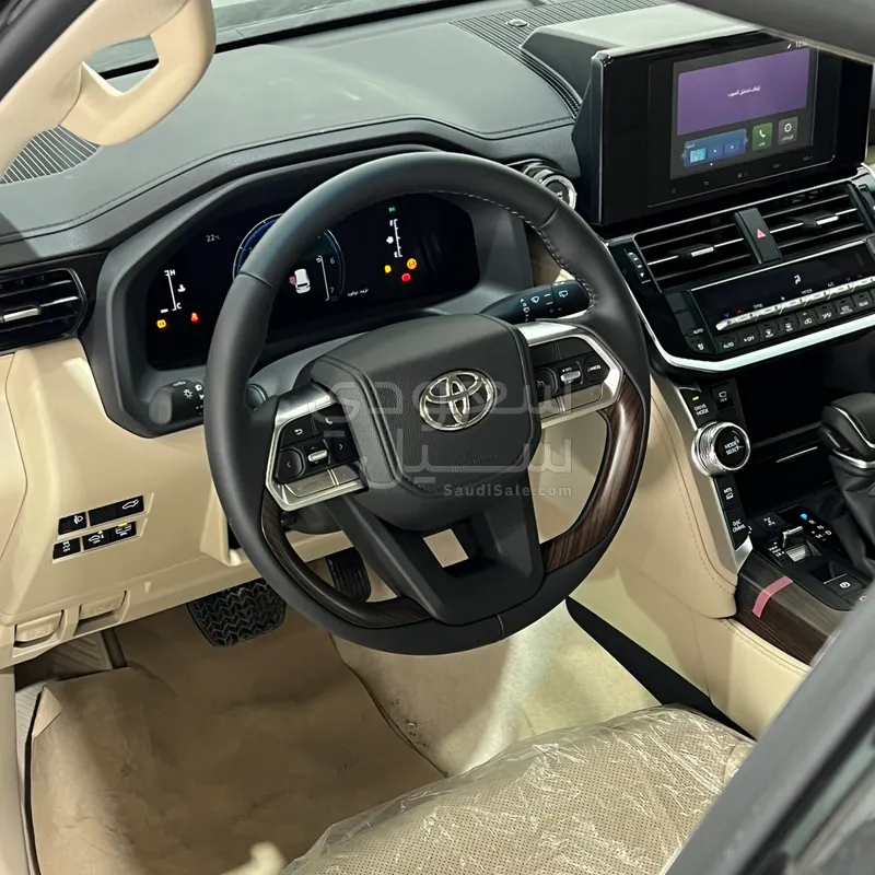 2026 تويوتا لاند كروزر جي اكس ار4
