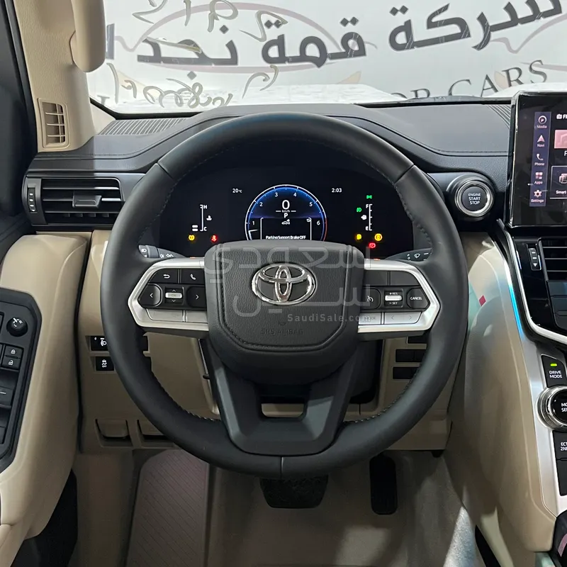 2026 تويوتا لاند كروزر جي اكس ار2