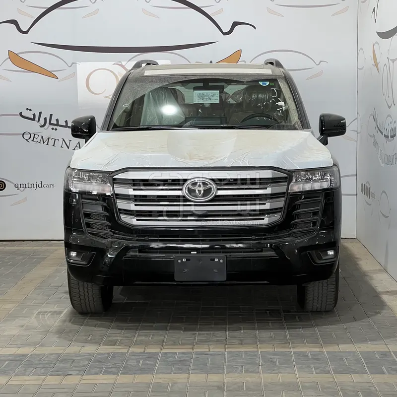 2026 تويوتا لاند كروزر جي اكس ار2