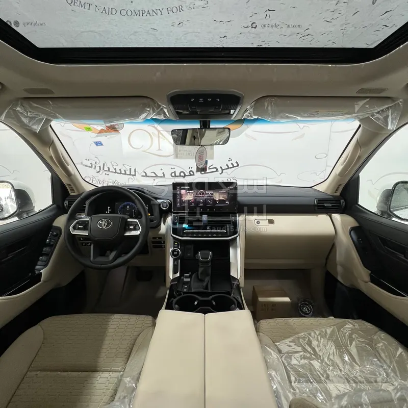 2026 تويوتا لاند كروزر جي اكس ار2