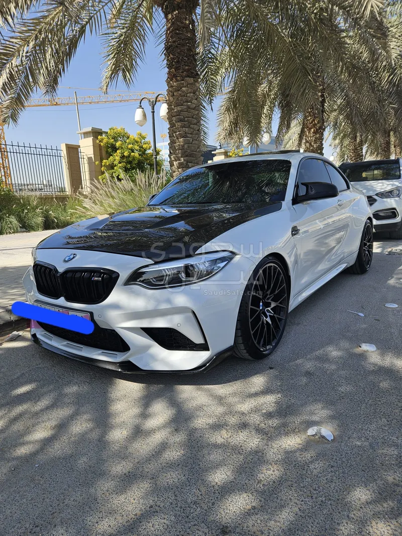 2019 بي ام دبليو الفئة ام إم 2 كومبيتيشن