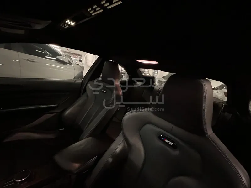 2019 بي ام دبليو الفئة ام إم 2 كومبيتيشن