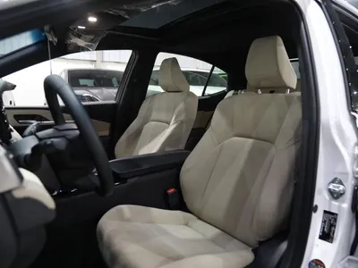 2026 تويوتا كامري ال اي