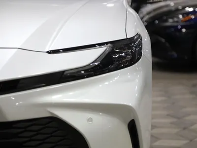 2026 تويوتا كامري ال اي