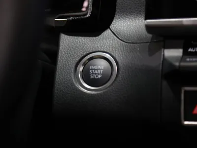 2026 تويوتا كامري ال اي