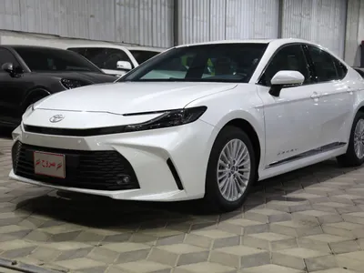 2026 تويوتا كامري ال اي