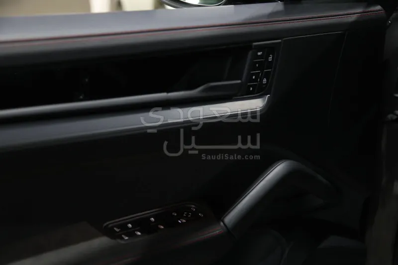 2025 بورش كايين كوبيه جي تي اس