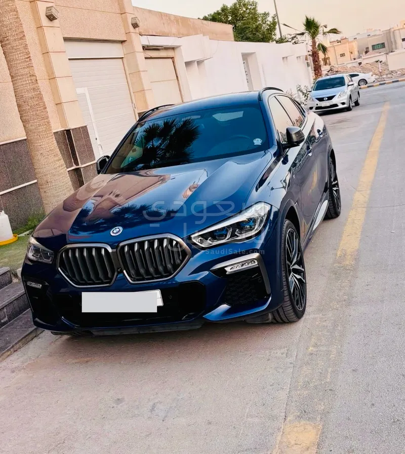 2021 بي ام دبليو الفئة اكس 6 إم 50 أي