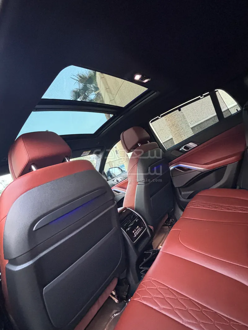 2021 بي ام دبليو الفئة اكس 6 إم 50 أي