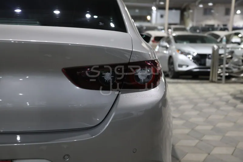 2026 مازدا مازدا 3