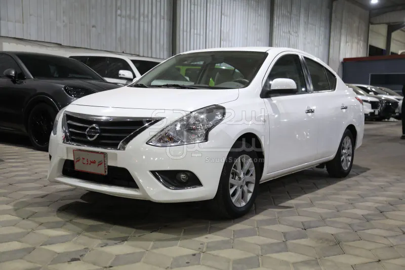 2024 نيسان صني