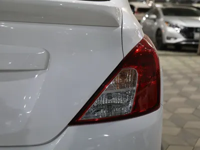 2024 نيسان صني