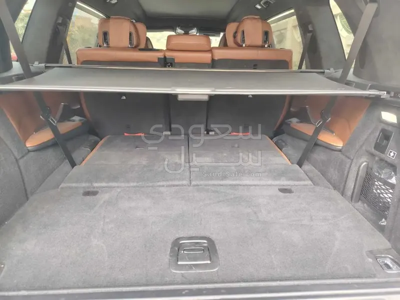 2021 بي ام دبليو الفئة اكس 7 إم كت