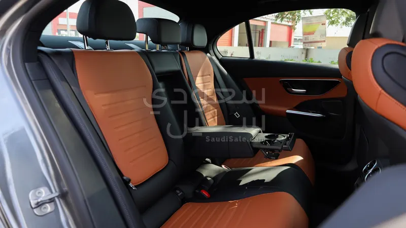 2026 مرسيدس - بنز سي 200 أي إم جي