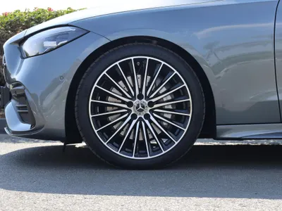 2026 مرسيدس - بنز سي 200 أي إم جي