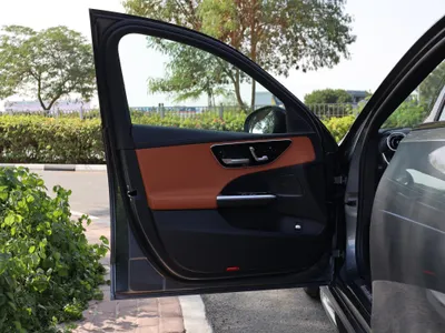 2026 مرسيدس - بنز سي 200 أي إم جي