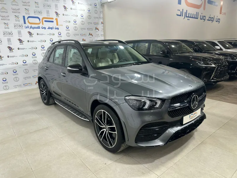 2021 مرسيدس - بنز جي إل إي 450