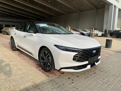 2026 فورد توروس تيتانيوم بلس