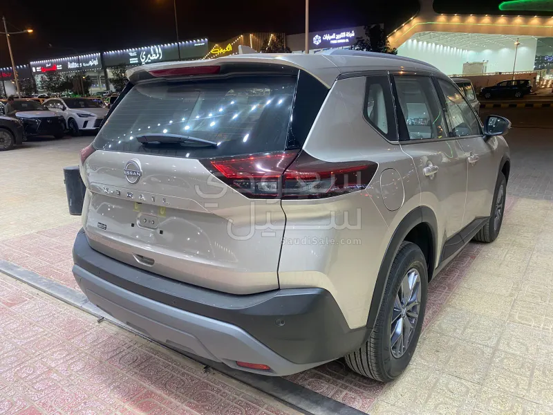 2026 نيسان اكس - ترايل