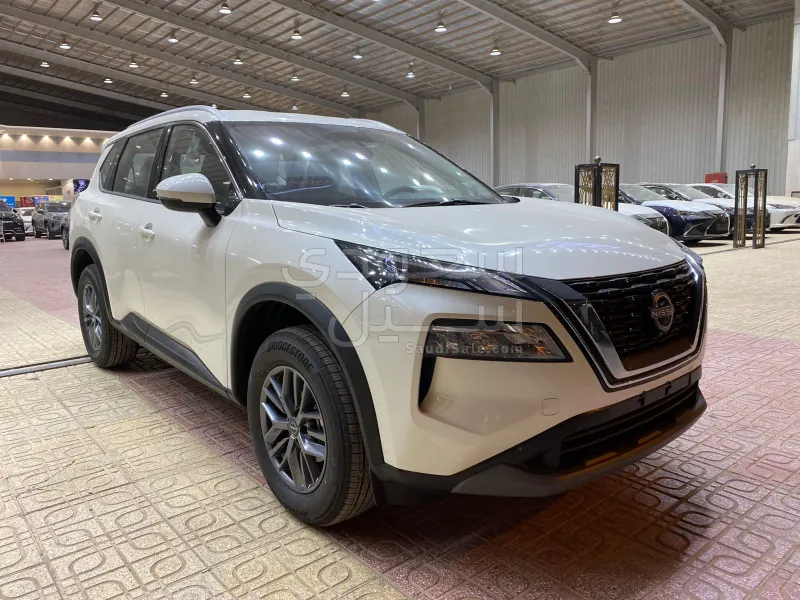 2026 نيسان اكس - ترايل