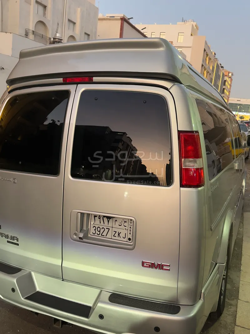 2016 جي ام سي سفانا