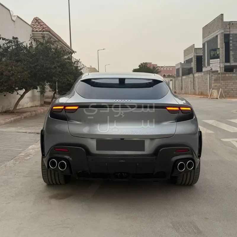 2025 فيراري بوروسانجوي