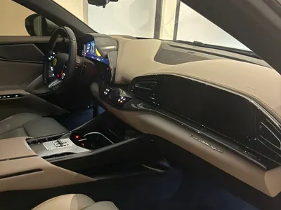 2025 فيراري بوروسانجوي