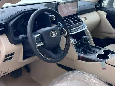 2026 تويوتا لاند كروزر جي اكس ار