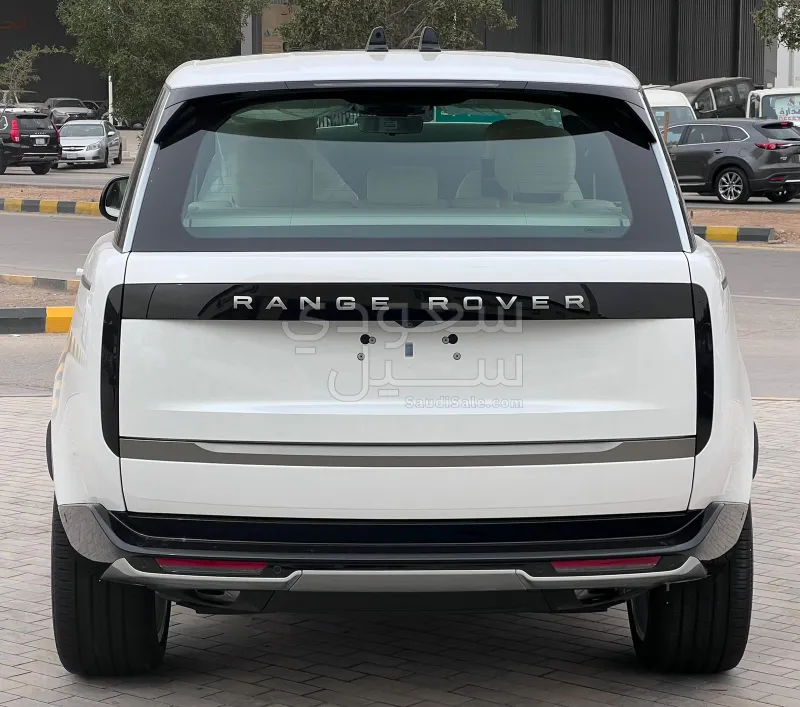 2026 لاند روفر رينج روفر اتش اس اي