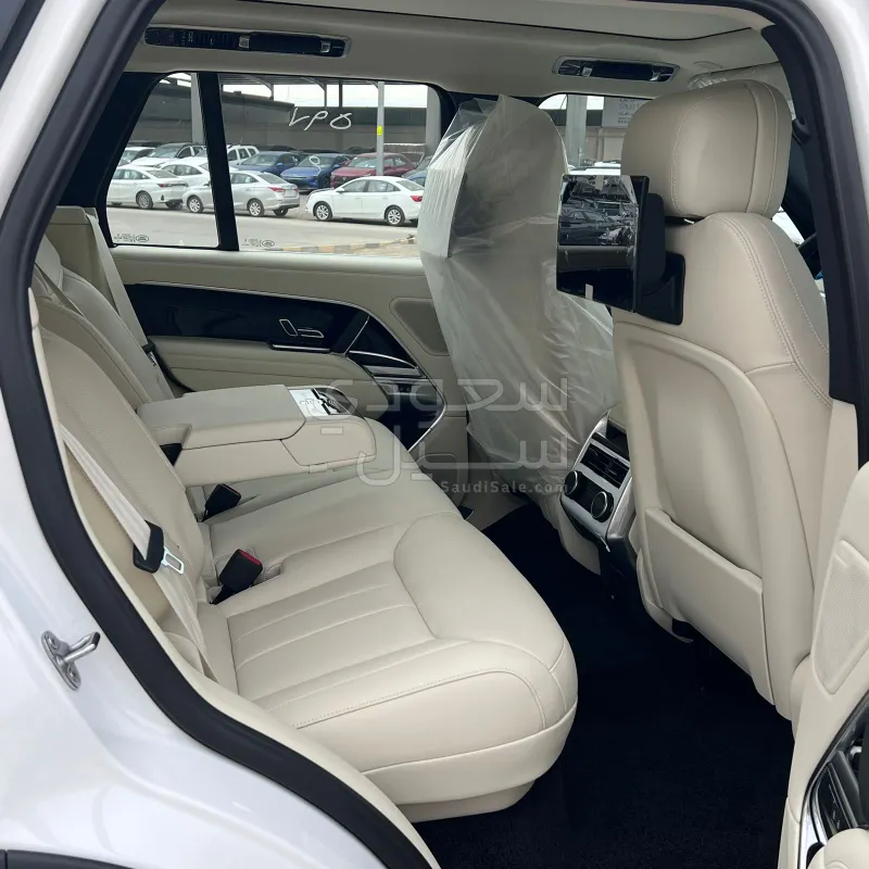 2026 لاند روفر رينج روفر اتش اس اي