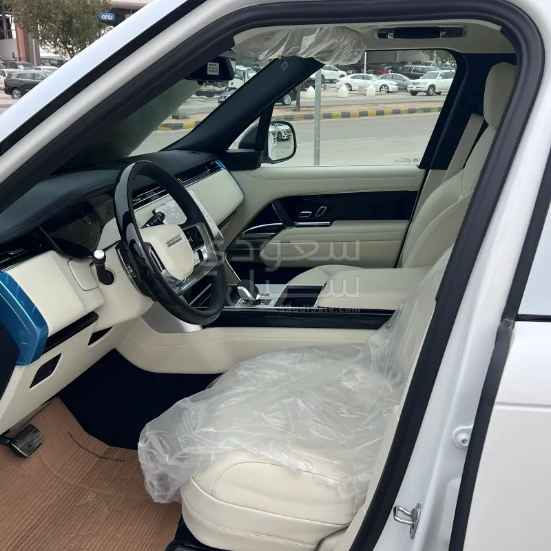 2026 لاند روفر رينج روفر اتش اس اي