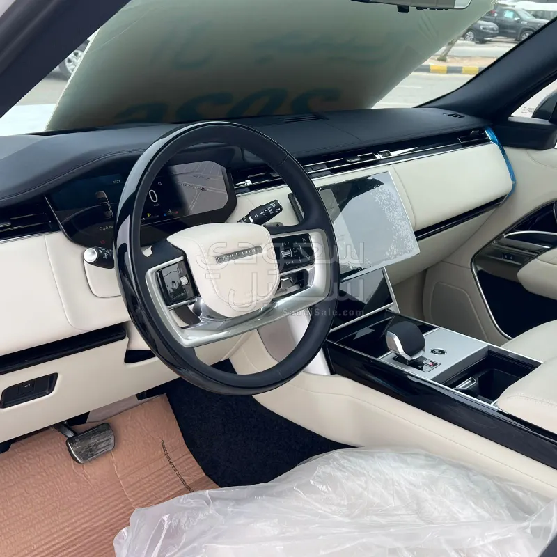 2026 لاند روفر رينج روفر اتش اس اي