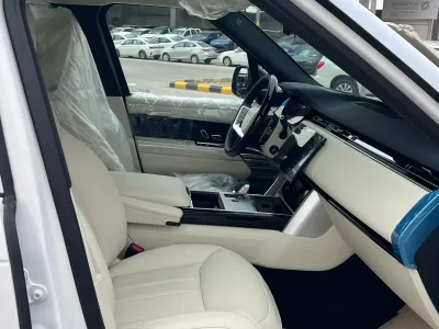 2026 لاند روفر رينج روفر اتش اس اي