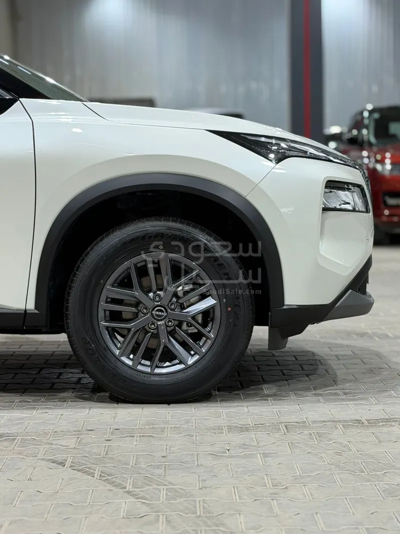 2026 نيسان اكس - ترايل