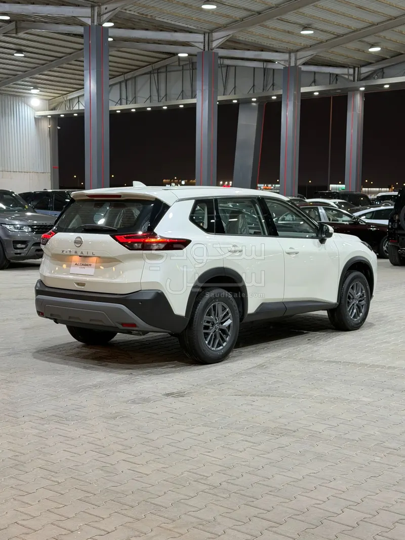 2026 نيسان اكس - ترايل