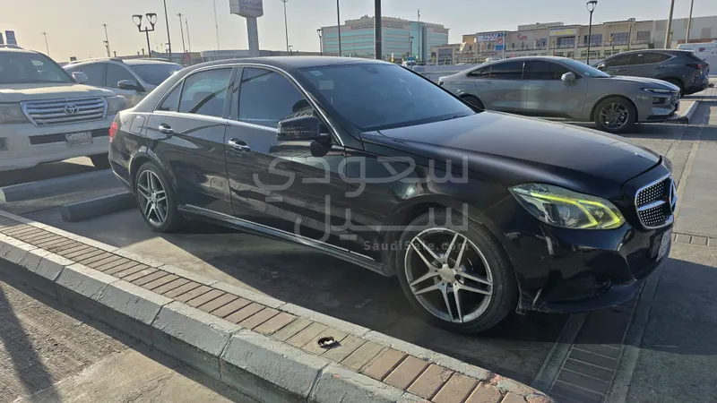 2014 مرسيدس - بنز إي 200