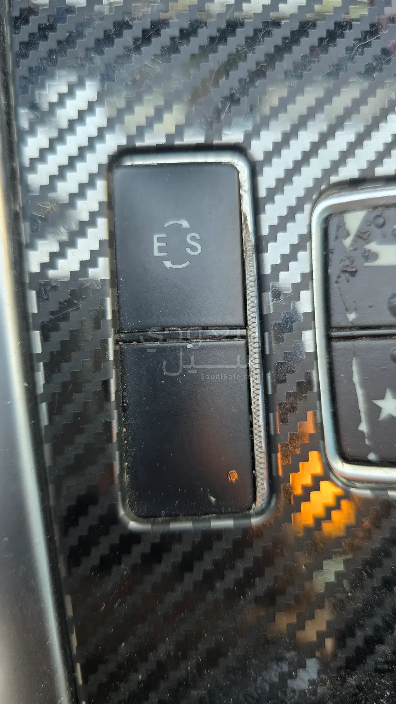 2014 مرسيدس - بنز إي 200