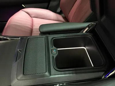 2025 لاند روفر رينج روفر سبورت اتش اس اي